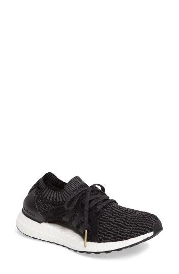 Women's Adidas Ultraboost X Sneaker M - Black