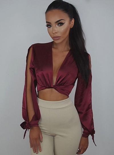 Oasap Deep V Neck Long Sleeve Solid Color Slit Crop Top