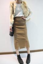 Oasap Camel High Waistline Knitted Skirt With Worn Detail