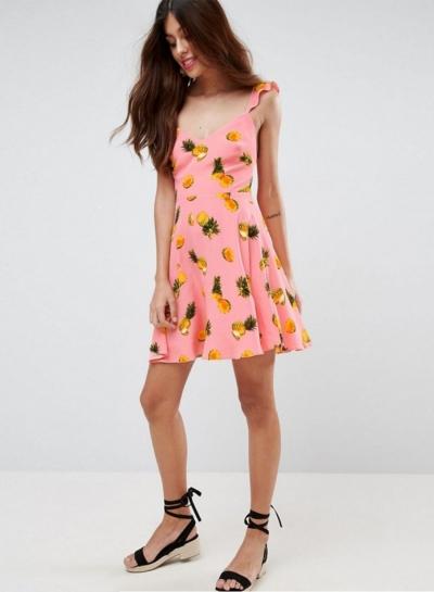 Oasap Fashion Pineapple Printed Sleeveless Backless Mini Dress