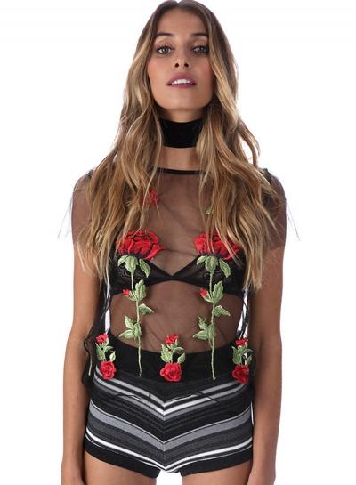 Oasap Fashion Short Sleeve Floral Embroidery Mesh Blouse