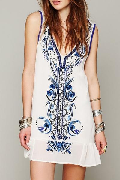 Oasap Women's V Neck Sleeveless Mini Dress With Embroidery