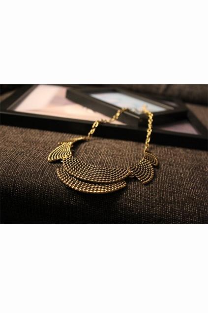 Oasap Stylish Collar Shaped Pendant Necklace