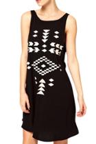Oasap Women Stylish Geometric Print Round Neck Sleeveless Trapeze Dress