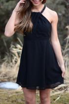 Oasap Black Keyhole Back Sleeveless Halter Chiffon Dress