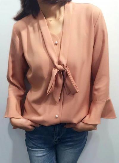 Oasap Fashion Bow Collar Long Sleeve Solid Chiffon Shirt