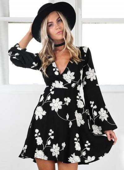 Oasap Floral Print Deep V Neck Flare Sleeve A-line Dress