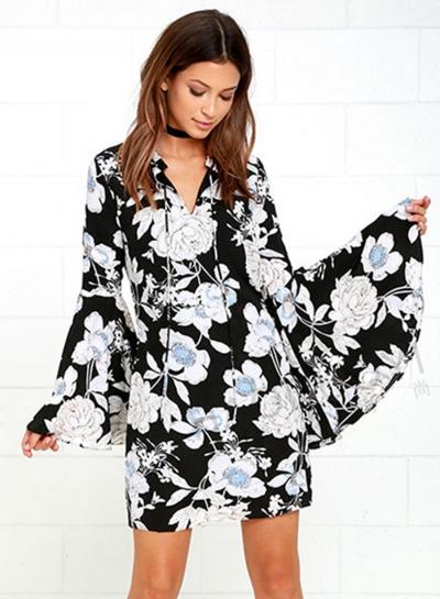 Oasap Fashion V Neck Floral Print Flare Sleeve Mini Dress