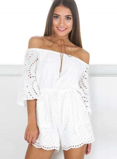 Oasap Solid Color Slash Neck Off Shoulder Hollow Out Romper