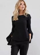 Oasap Round Neck Flare Sleeve Solid Color Blouse