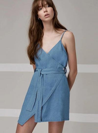 Oasap Spaghetti Strap V Neck Sleeveless Denim Dress