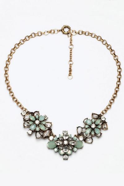 Oasap Faux Stone Flower Bib Necklace