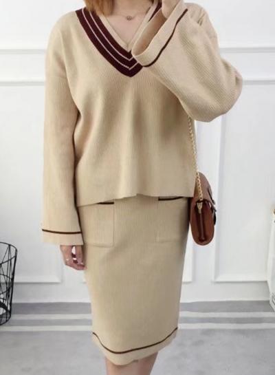 Oasap Fashion Striped V Neck 2 Piece Skirt Set