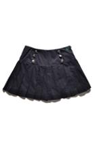 Oasap Alloy Buckle Embellished Pleated Skirt-style Shorts