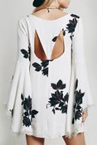 Oasap Stylish Leaf Printed Cut Out Blouse