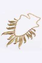 Oasap Leaf Shaped Pendant Tussled Necklace