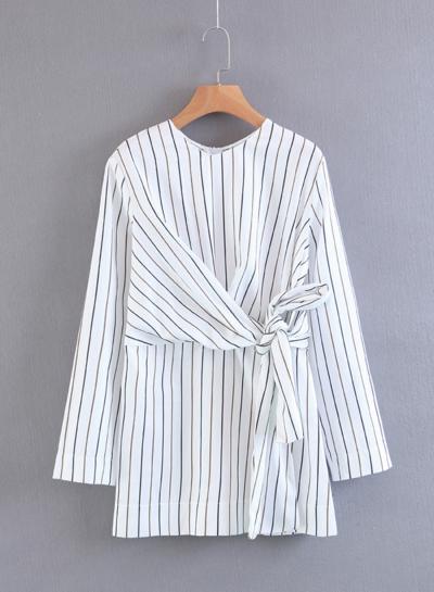 Oasap Round Neck Long Sleeve Striped Blouses