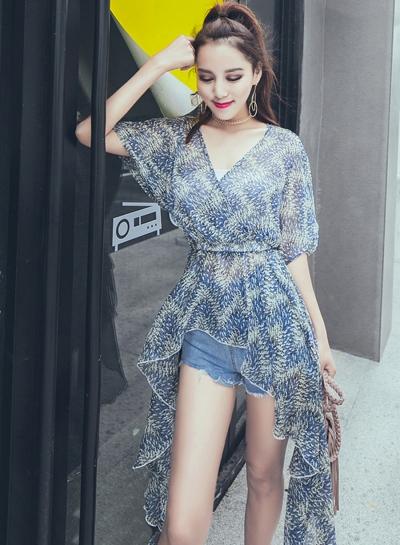 Oasap V Neck Short Sleeve Printed Irregular Blouse