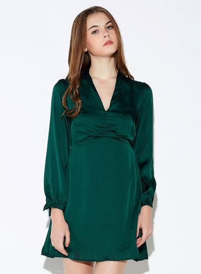 Oasap Women's Ruffle V Neck Flare Sleeve Dress