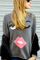 Oasap Eye Lip Graphic Long Sleeve Knit Tee