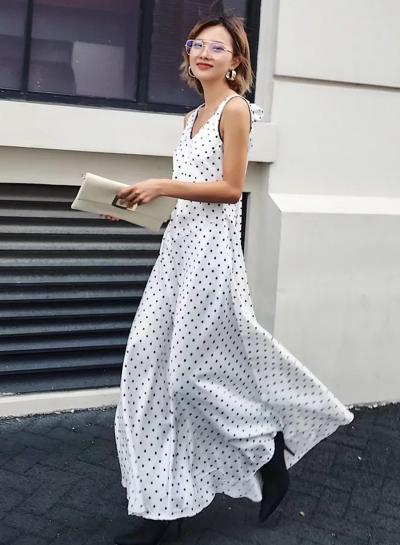 Oasap V Neck Sleeveless Polka Dots Maxi Prom Dress
