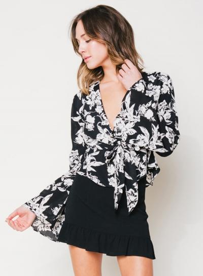 Oasap Floral Print Flare Sleeve V Neck Chiffon Blouse
