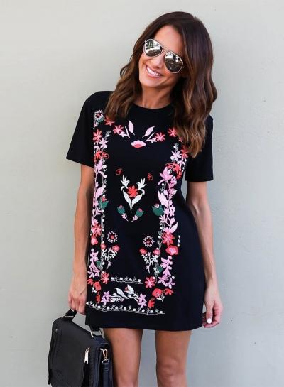 Oasap Short Sleeve Floral Embroidery Mini Pullover Dress