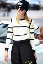 Oasap Waffle Knit Colorblocked Stripe Round Neck Sweater