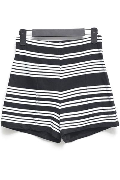 Oasap Striped High-waist Shorts