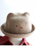Oasap Embroidered Smiling Face Cat Ear Bowler