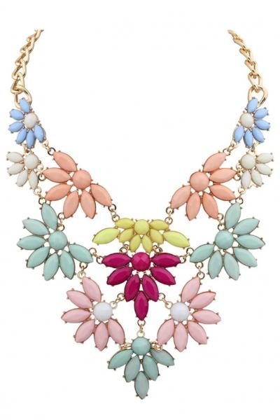 Oasap Vintage Colorful Floral Bib Necklace