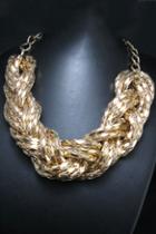 Oasap The Shimmering Golden Twist Necklace