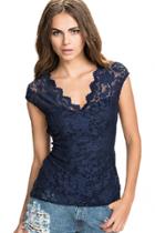 Oasap Favorite Crochet Lace V Neck Tee