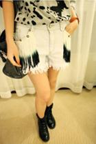 Oasap Chic Tassels Pockets Jean Shorts With Raw Edges