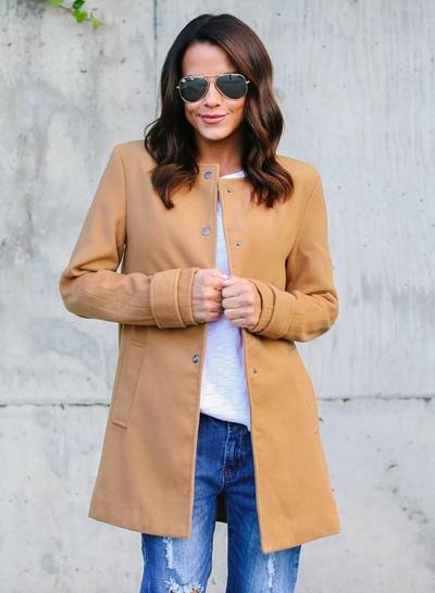 Oasap Round Neck Long Sleeve Solid Color Button Down Coat