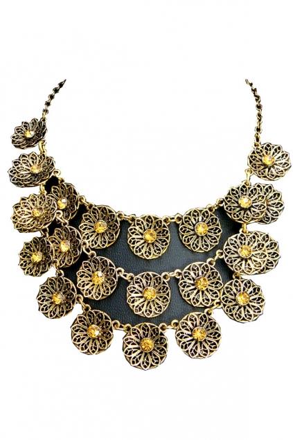 Oasap Exquisite Gold Flowers Detail Necklace