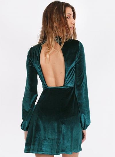 Oasap Fashion Long Sleeve Backless A-line Velvet Dress