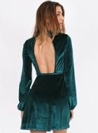 Oasap Fashion Long Sleeve Backless A-line Velvet Dress