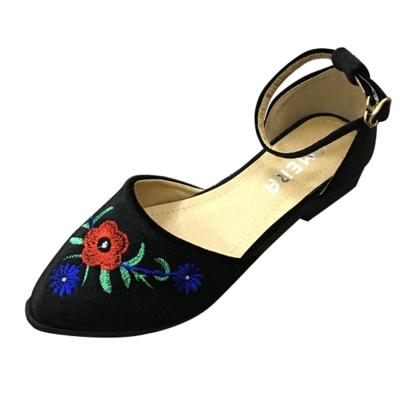 Oasap Vintage Floral Embroidery Ankle Strap Sandals