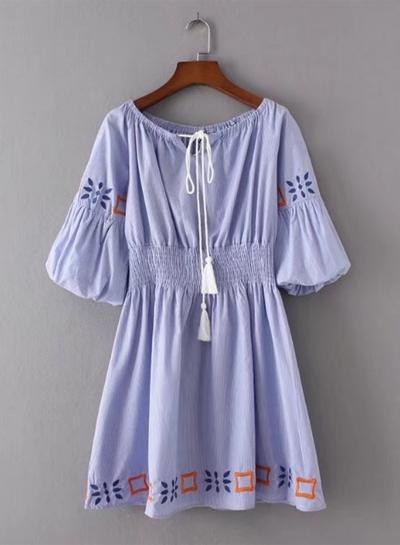 Oasap Slash Neck Pattern Embroidery Dress