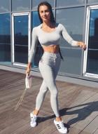 Oasap Women's Long Sleeve Crop Top Leggings 2 Piece Sports Set