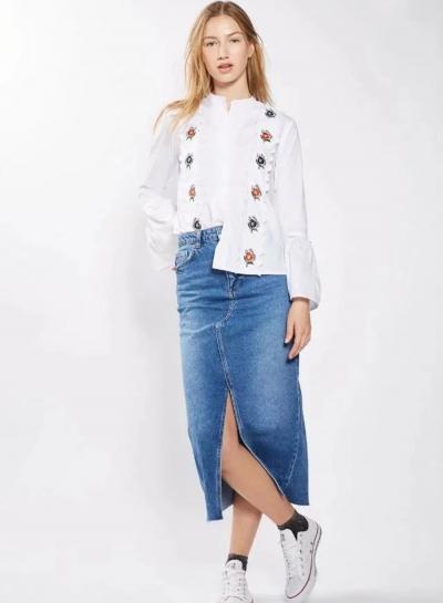 Oasap Cute Floral Embroidery Falre Sleeve Shirt