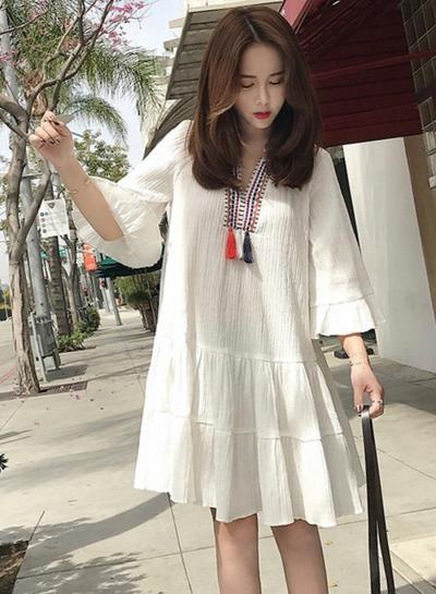 Oasap Casual Flare Sleeve Loose Fit Embroidery Dress