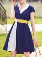 Oasap V Neck Color Block Chiffon A-line Dress