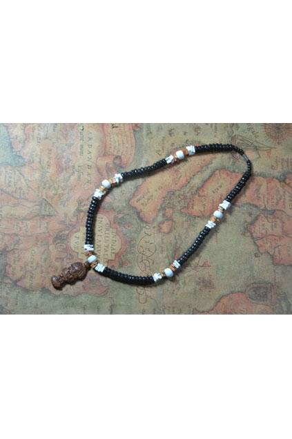Oasap Wood Indian Figure Pendant With Ceramic Bead Chain