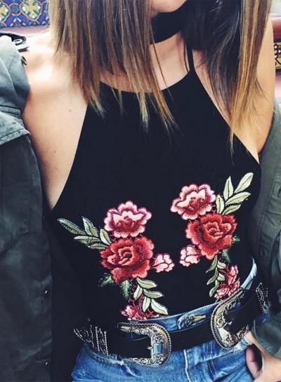 Oasap Spaghetti Strap Floral Embroidery Pullover Tank