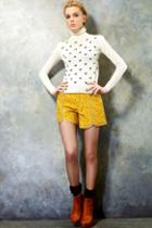 Oasap Asymmetric Print Mid Rise Waist Wool Shorts