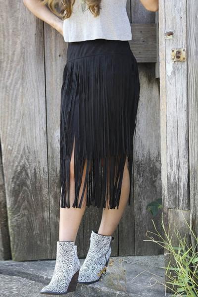 Oasap Chic Faux Suede Tasseled Skirt