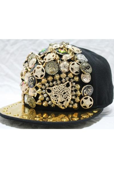 Oasap Spike Embellished Leopard Metal Cap