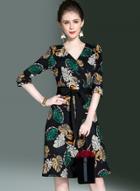 Oasap Leaf Print V Neck 3/4 Sleeve A-line Dress